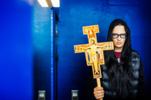 Elämäni sanat | Jyrki 69 fanittaa paavia ja Amerikkaa – ”Kun joku sanoo sinulle ’Jesus loves you, man’, se vetää hiljaiseksi”