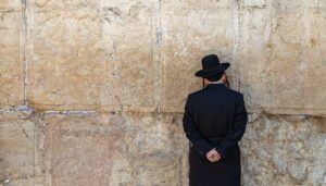 Kuula | Oliko Jumala puolueellinen valitessaan Israelin omaksi kansakseen?